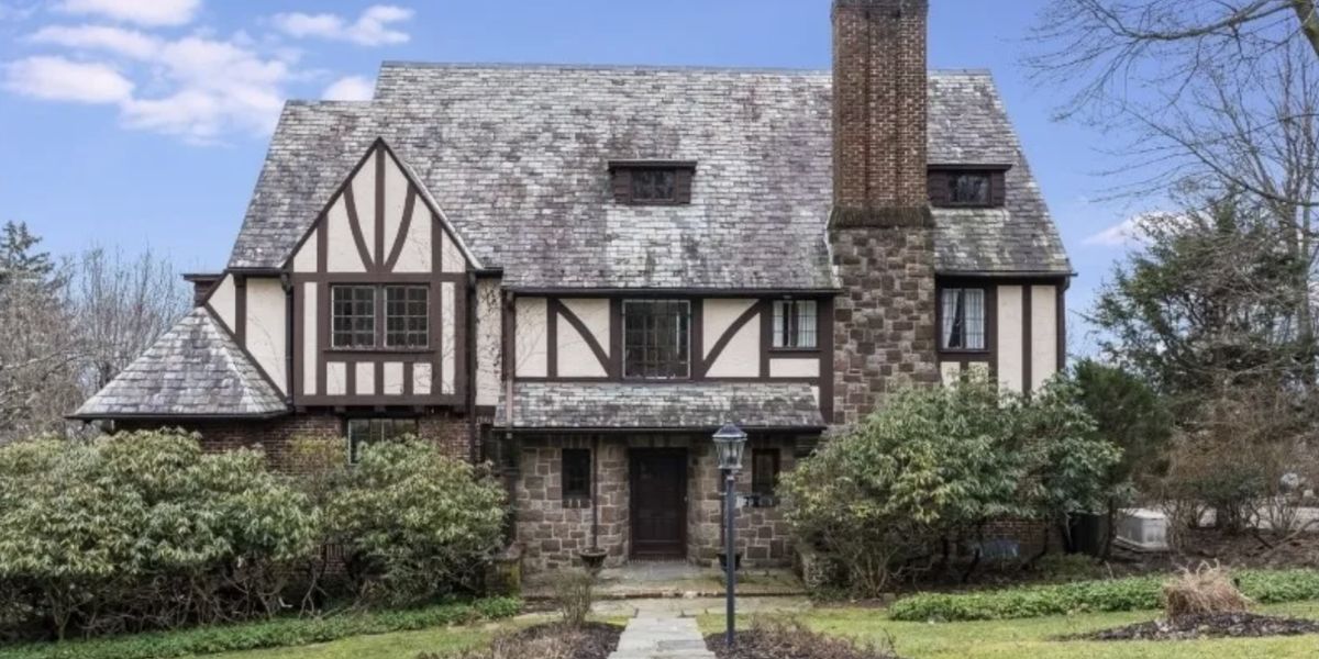 N.J. Home Sells for $350K Over Asking, Marks County's Highest Sale in 2024